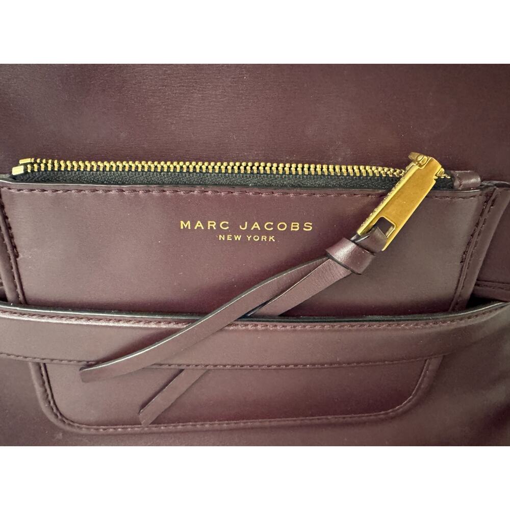 Marc Jacobs Burgundy Leather Madison North South Tote Hand Bag - Picture 2 of 13